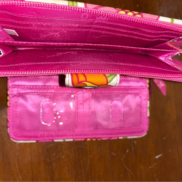 Vera Bradley Tab Wallet Large in Pink and Orange Floral Print - Picture 7 of 12
